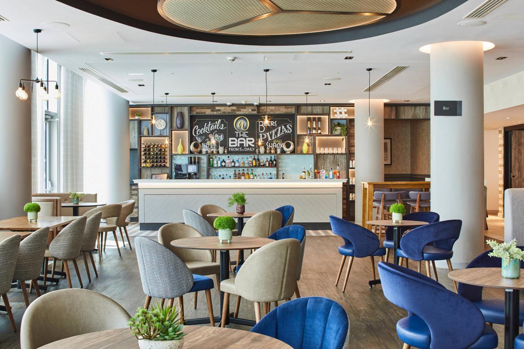Residence Inn By Marriott London Kensington Екстер'єр фото