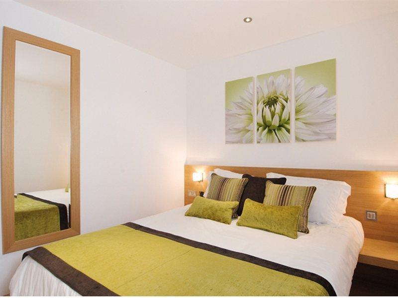 Residence Inn By Marriott London Kensington Екстер'єр фото