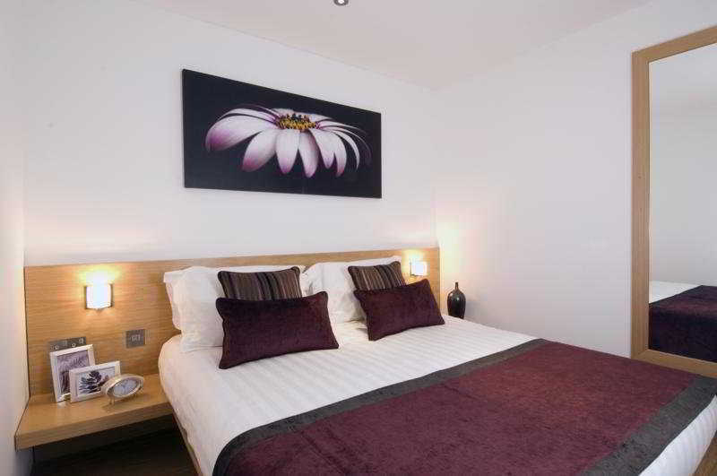 Residence Inn By Marriott London Kensington Номер фото
