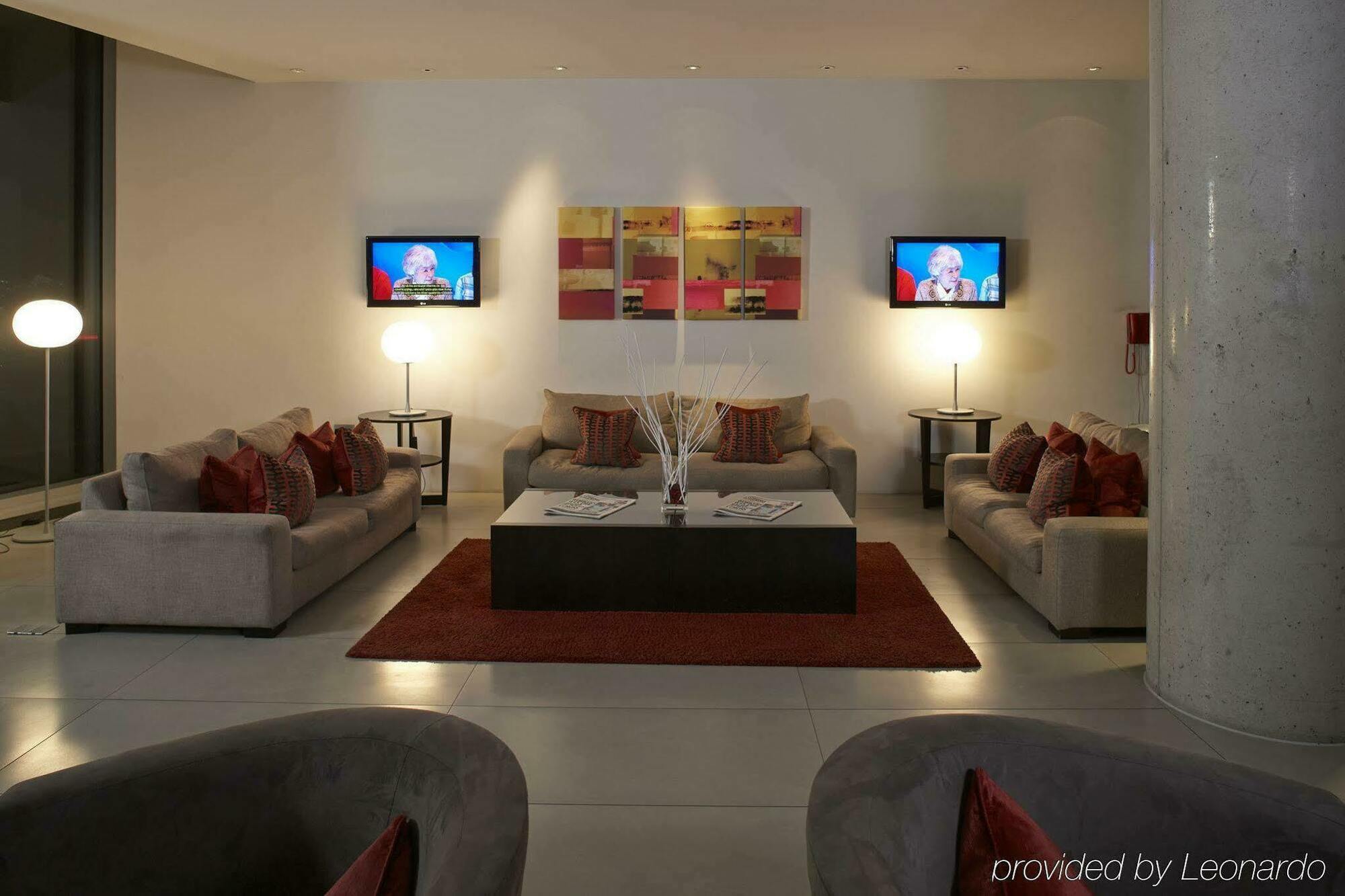 Residence Inn By Marriott London Kensington Екстер'єр фото